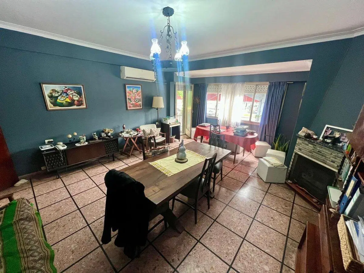 VENTA CASA EN BLOCK 426 Mts2. IDEAL INVERSIÓN. 4