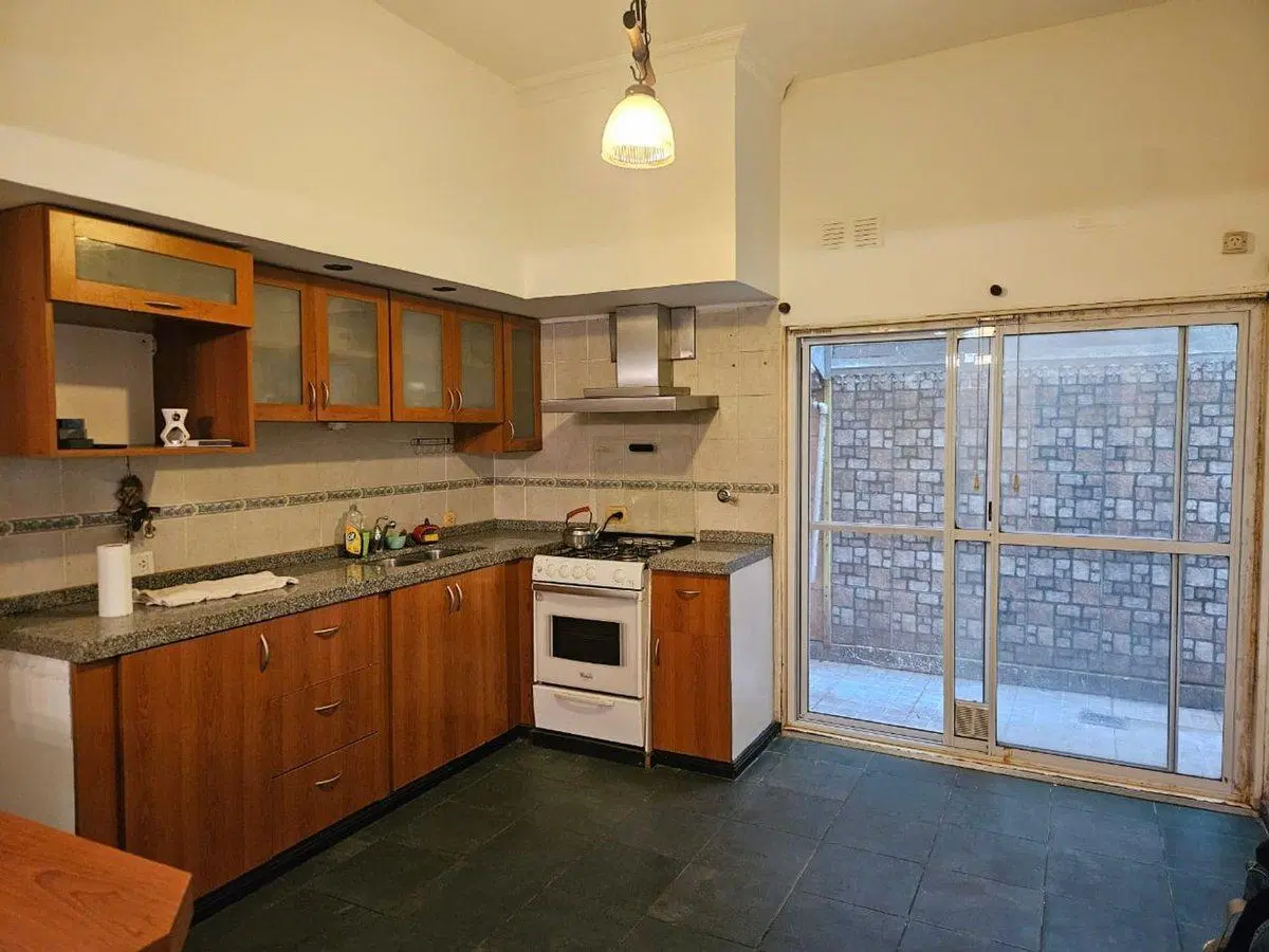 DEPTO EN VENTA 3 AMB LOMAS DE ZAMORA 2