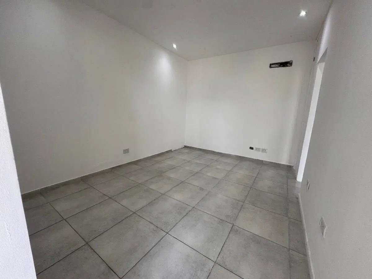 VENTA LOCAL SAN VICENTE 4