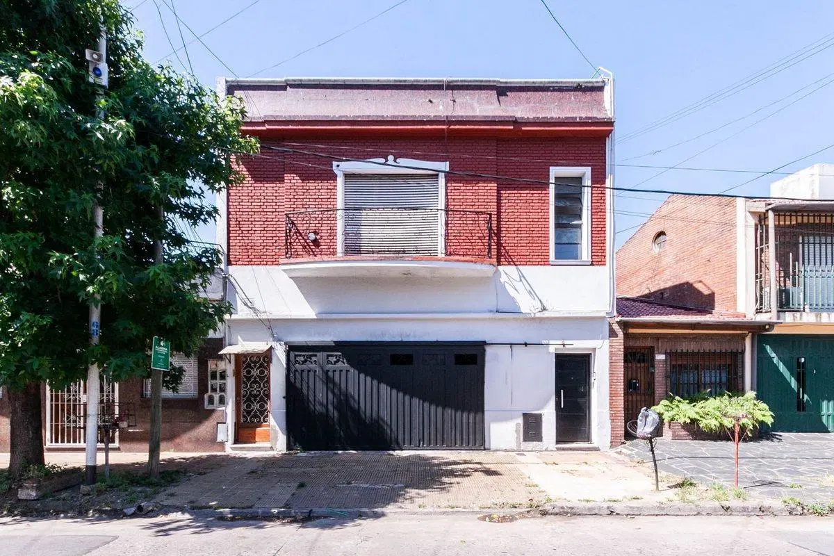 Depto. PH venta 3 amb. permuta Piñeyro Avellaneda 8