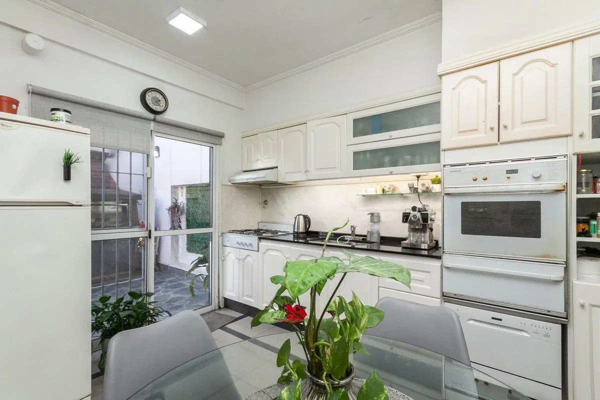 DUPLEX VALENTIN ALSINA - EXCELENTE UBICACION 3