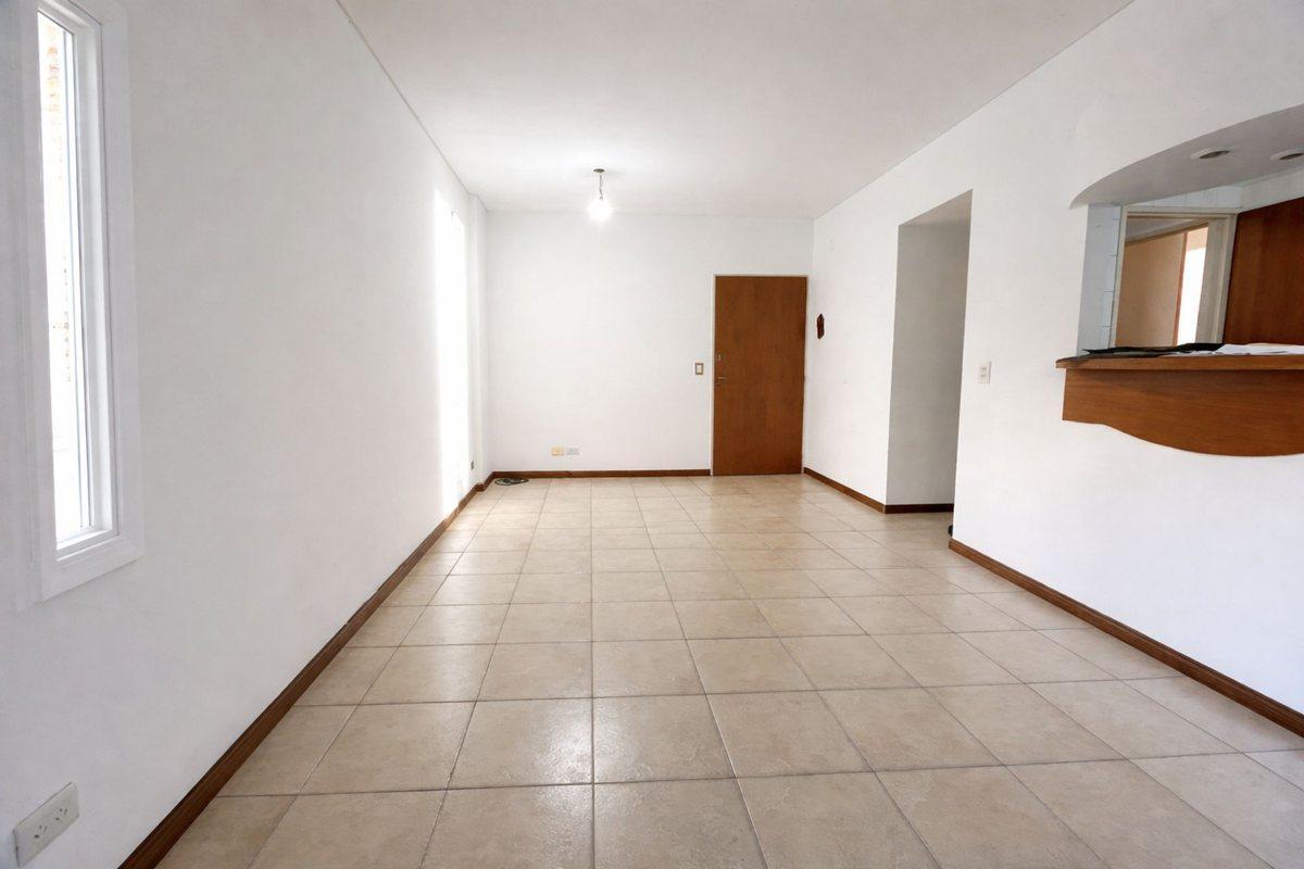 Foto de VENTA DEPARTAMENTO 2 AMB C/BALCÓN, SAN CRISTOBAL, imagen 1