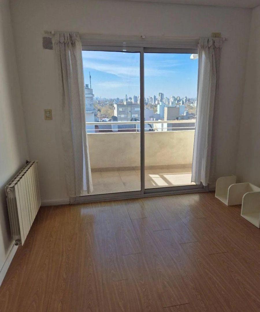 Foto de Dpto 2 amb Fte c/balcón en venta Lomas centro, imagen 5