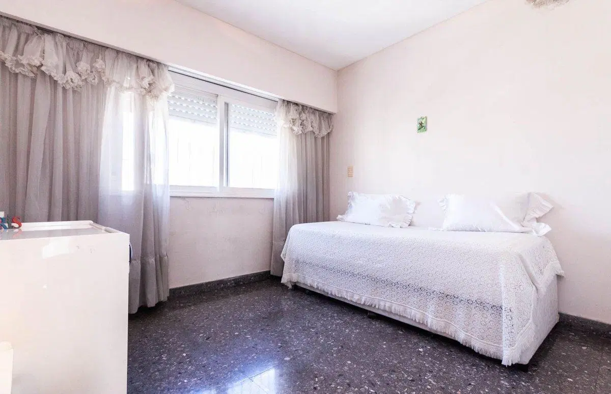 Depto duplex 4 amb c/ dependencia,terraza y balcón 5