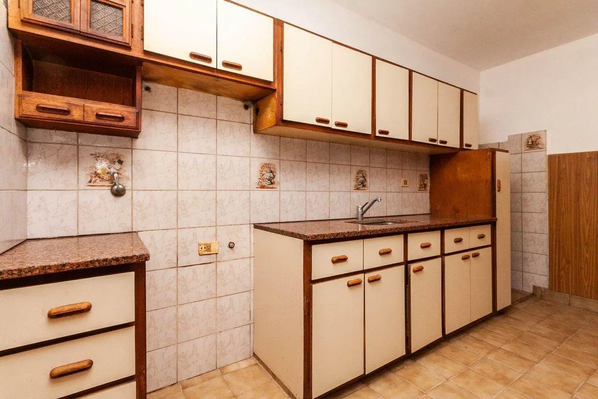 VENTA CASA 3 DORM, GARAGE, QUINCHO, PARQUE-GUILLÓN 3
