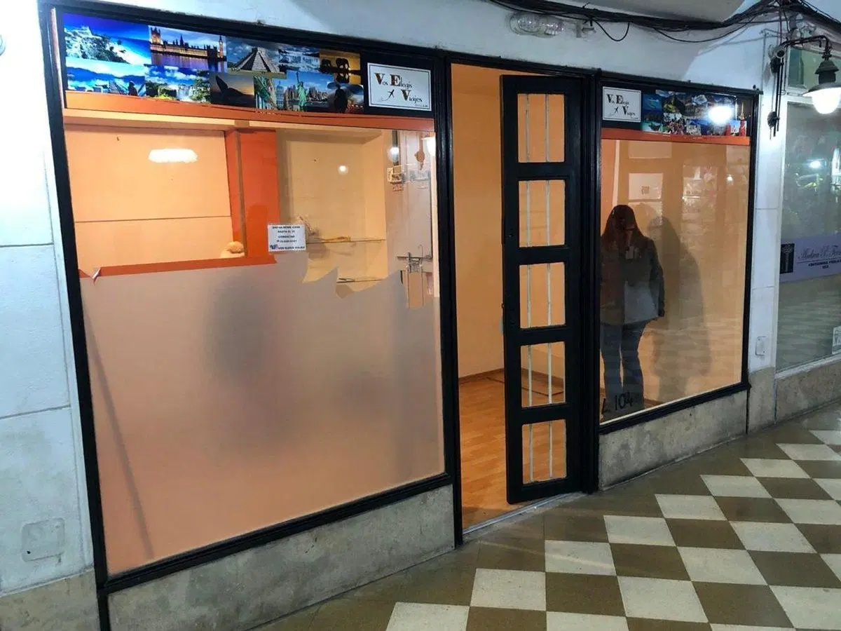 LOCAL EN VENTA EN GALERIA LAS TEJAS, OPORTUNIDAD!! 7