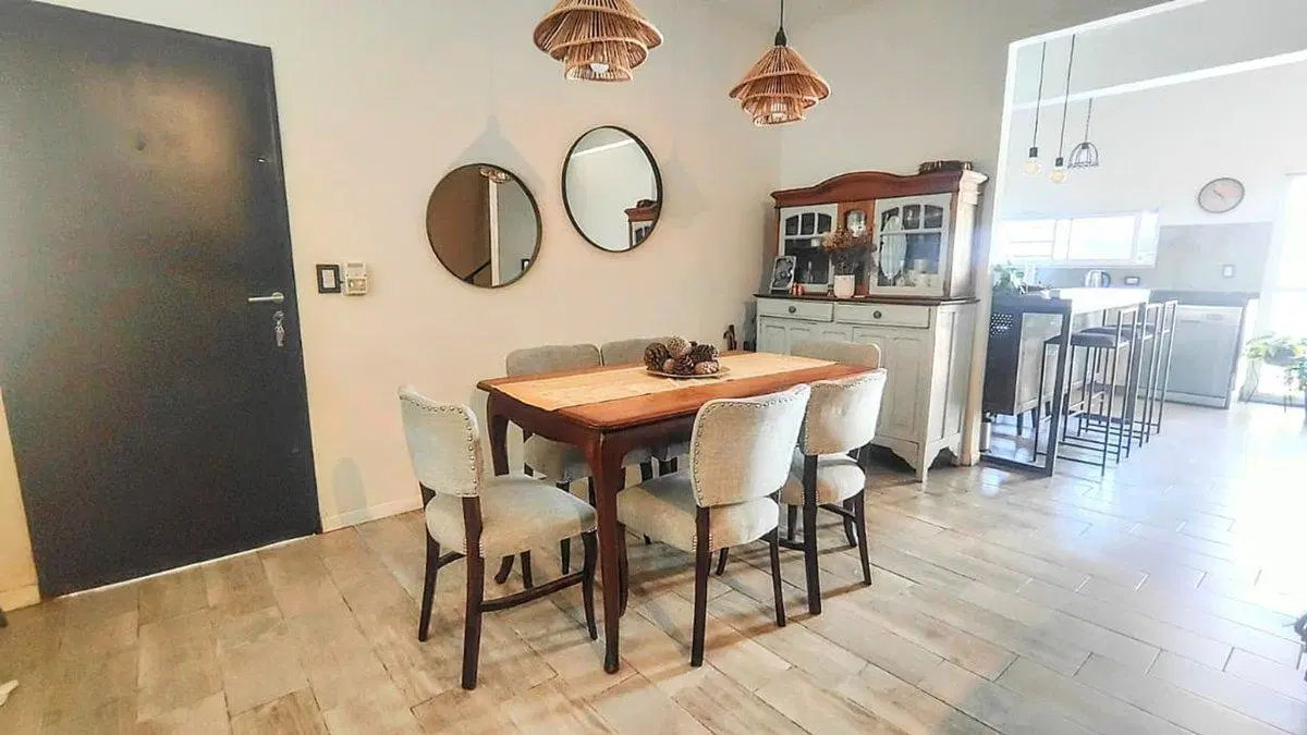 VENTA CASA DE 5 AMBIENTES – LOMAS DE ZAMORA 2