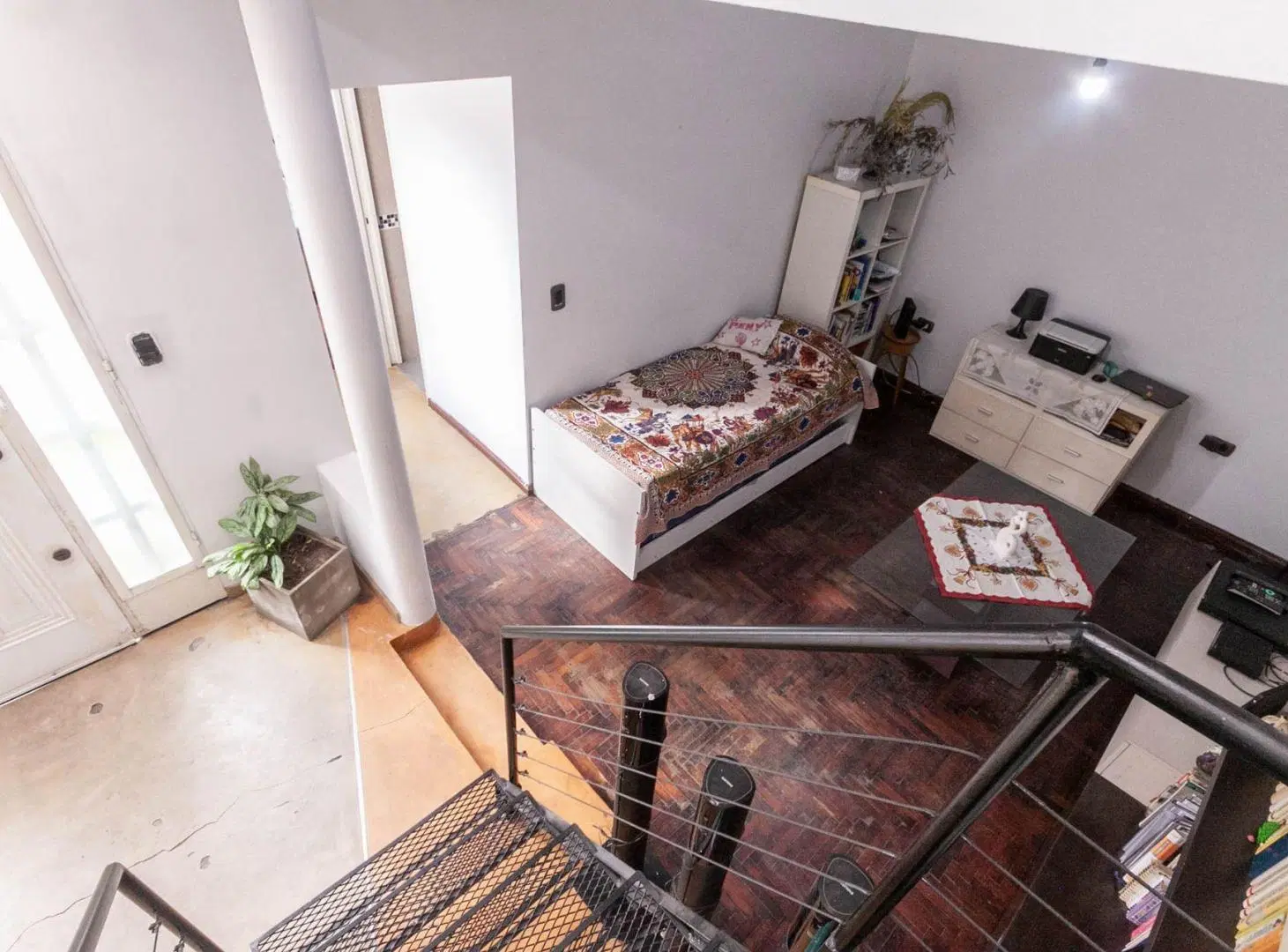VENTA PH 2 AMBIENTES/ VALENTIN ALSINA 8