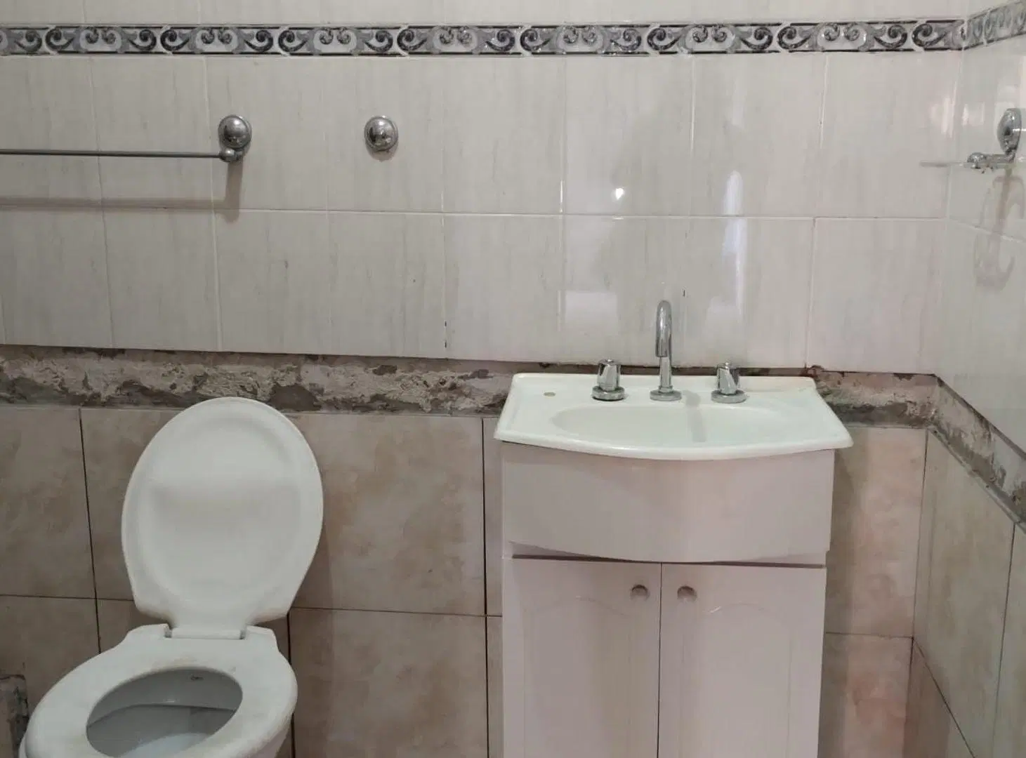 CASA VENTA 4 AMB. LANUS OESTE OPORT. 2 VIVIENDAS 2