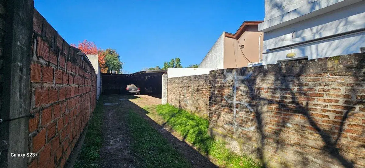TERRENO EN VENTA JOSÉ MARMOL EXCELENTE UBICACION 4