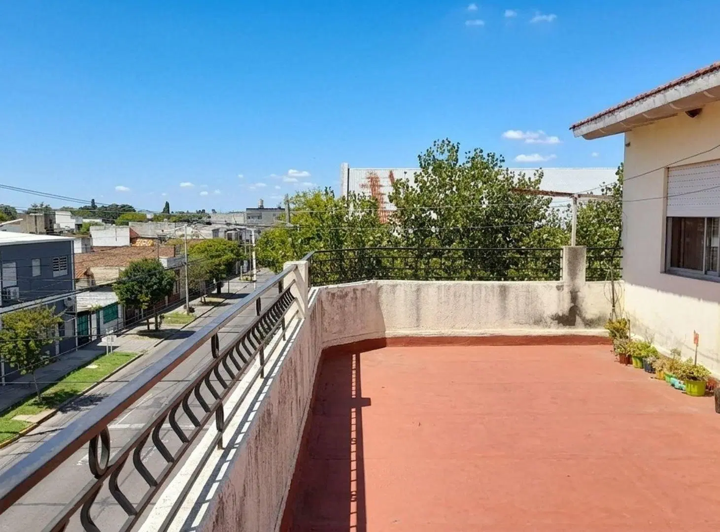 VENTA EN BLOCK CASA Y LOCALES "OPORTUNIDAD" 4