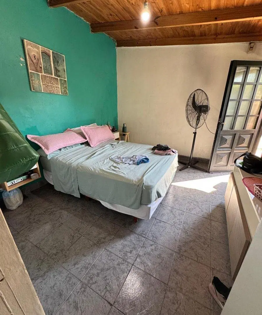 CASA EN LLAVALLOL 8