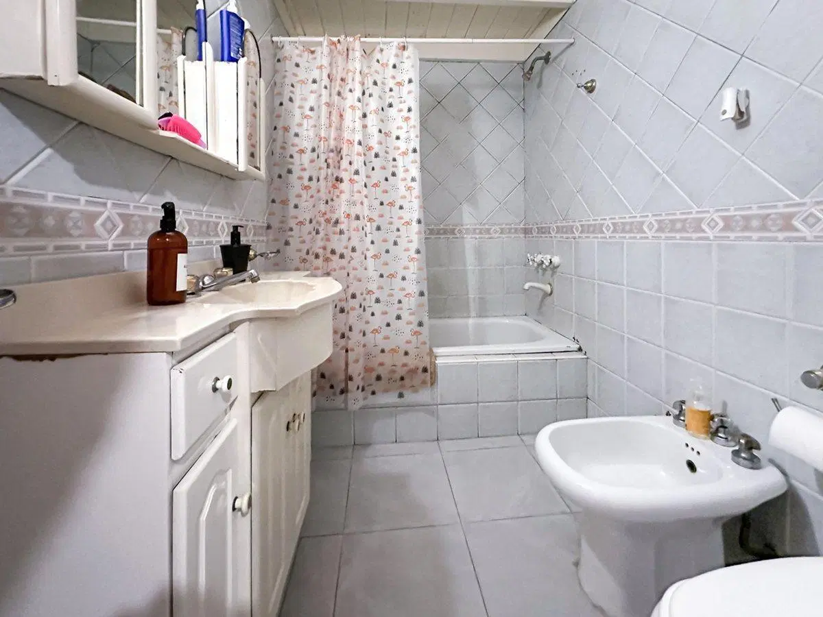 CASA 6 AMB C/QUINC/TZA/GARAG P/5 LANUS OESTE 3