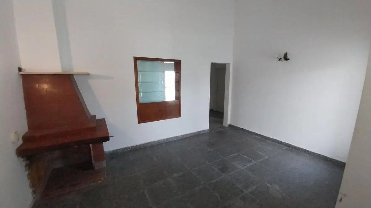 VENTA DE CASA MUY BUENA UBICACION DOBLE TERRRENO 3