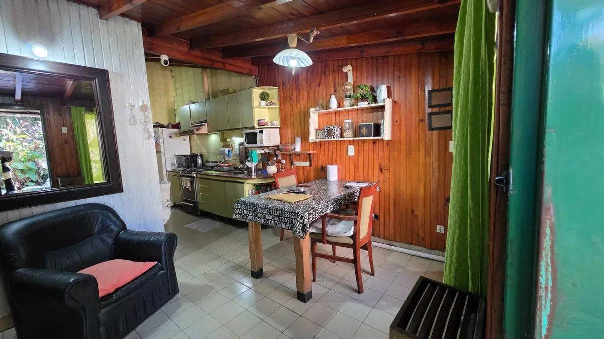 VENTA CASA 4 AMB TERRENO QUINCHO PILETA LONGCHAMPS 3