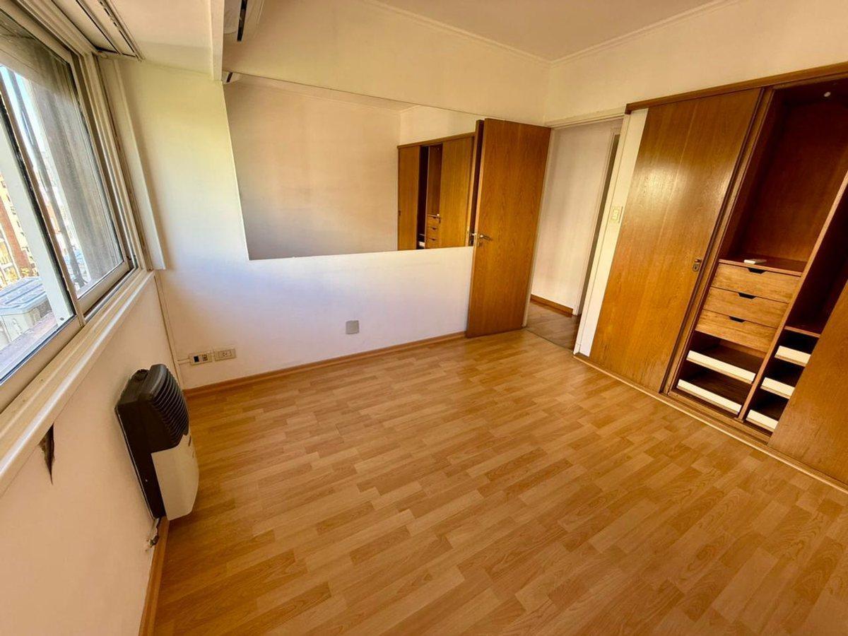 Foto de Venta depto. 3 ambs. Semipiso. Balcon. Lanusita, imagen 1