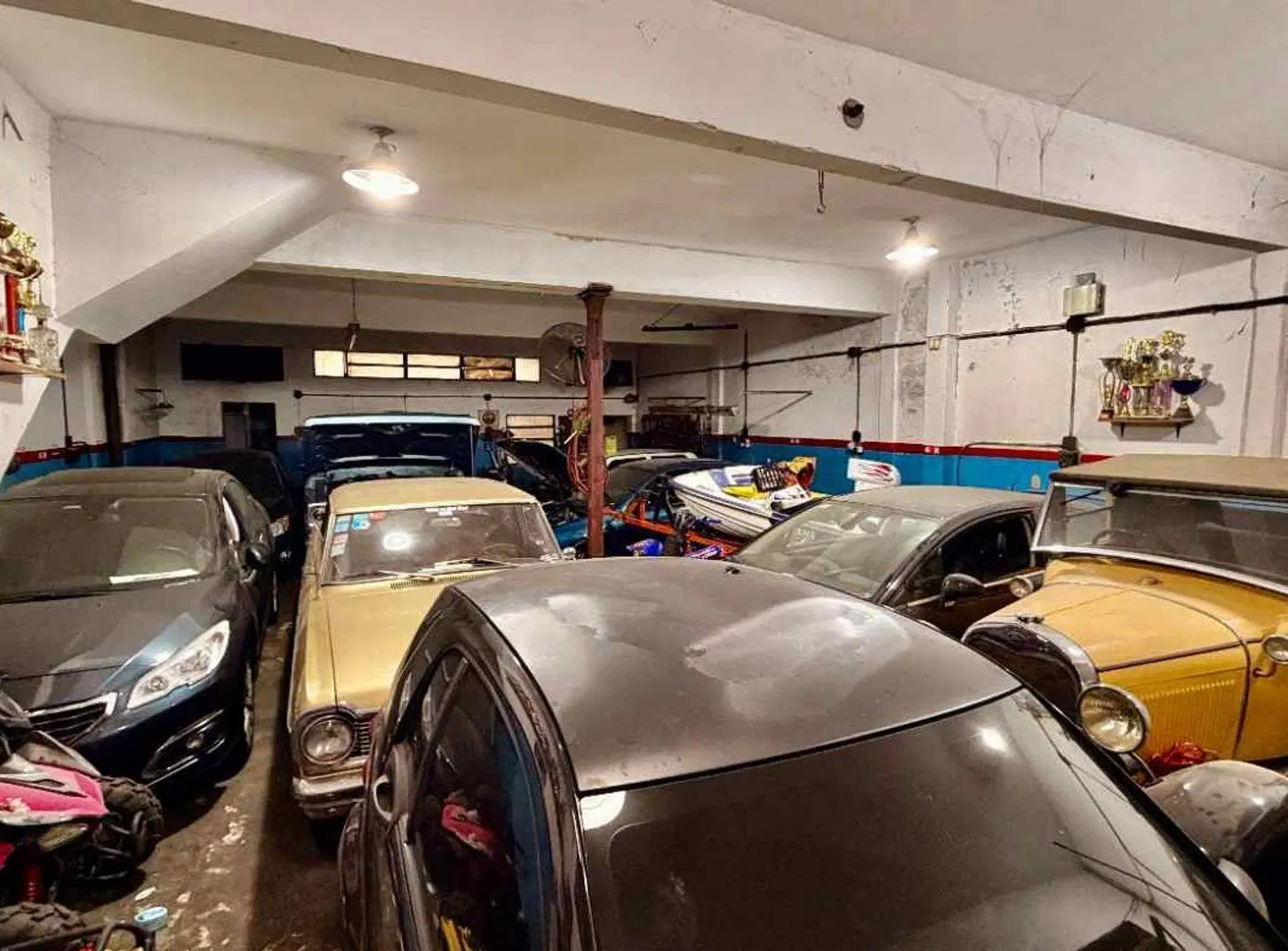 CASA EN 1er PISO CON GALPÓN EN PB - PIÑEYRO 3