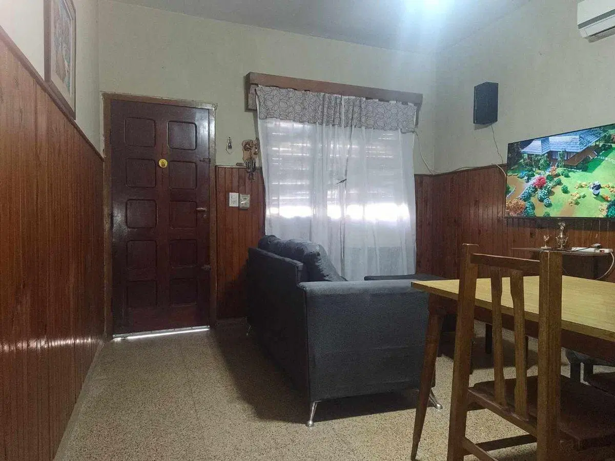 VENTA CASA 3 AMB CON COCHERA+MONOAMB LANUS ESTE 4