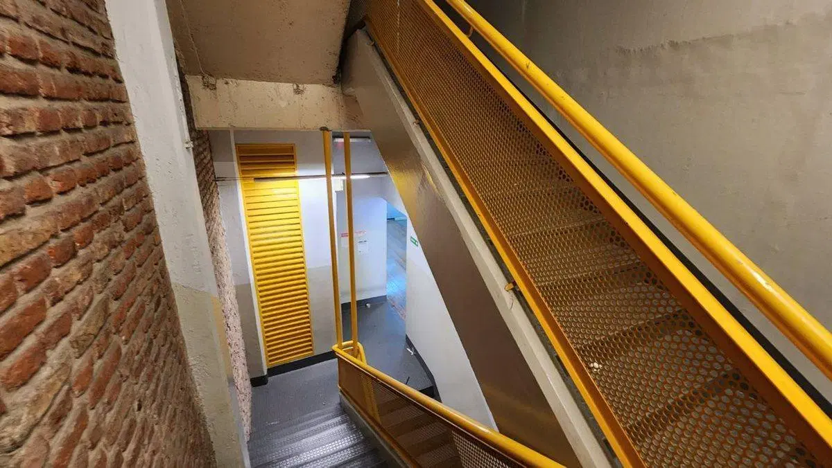 VENTA LOTE CON TRES PISOS EN CABA 8