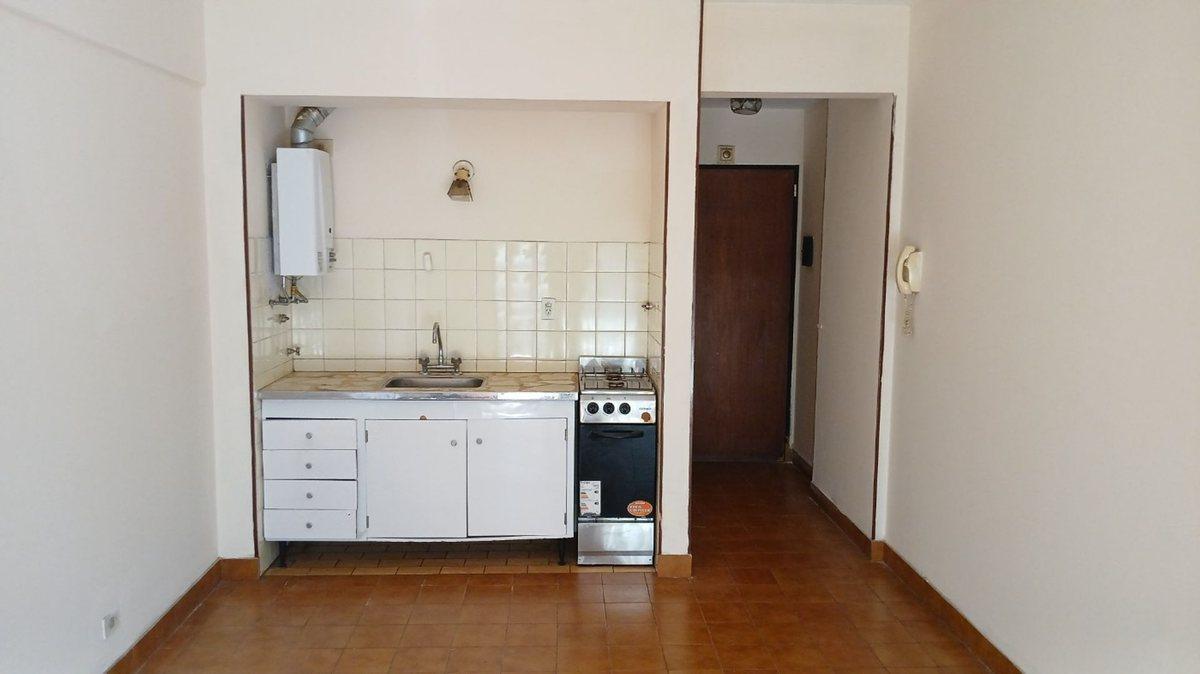 Foto de VENTA MONOAMBIENTE CON BALCON AL FRENTE CABA, imagen 4