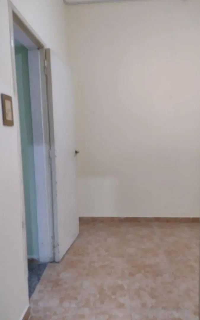CASA EN VENTA IDEAL PARA 2 FLIAS, SUIPACHA AL 2900 5