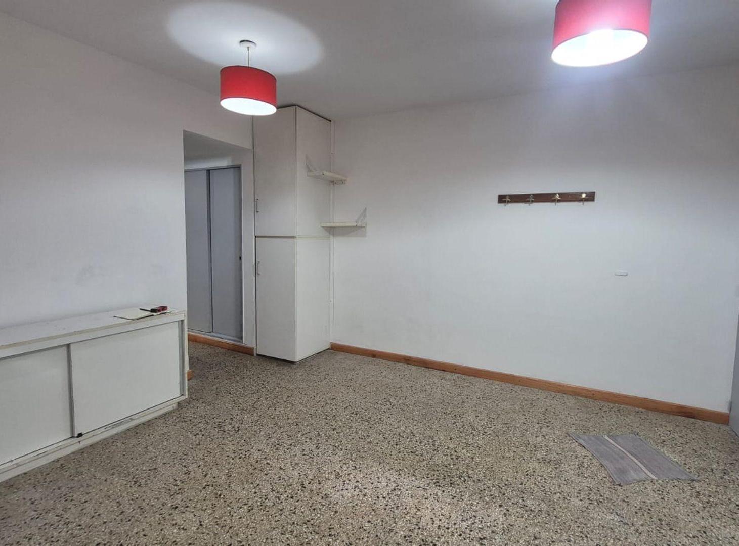Foto de DEPARTAMENTO 2 AMB EN ALQUILER IMPECABLE LANUS O, imagen 5