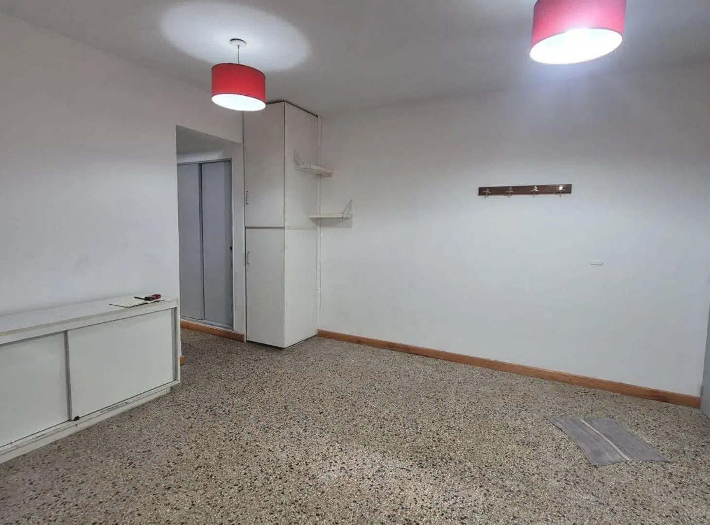 DEPARTAMENTO 2 AMB EN ALQUILER IMPECABLE LANUS O 5