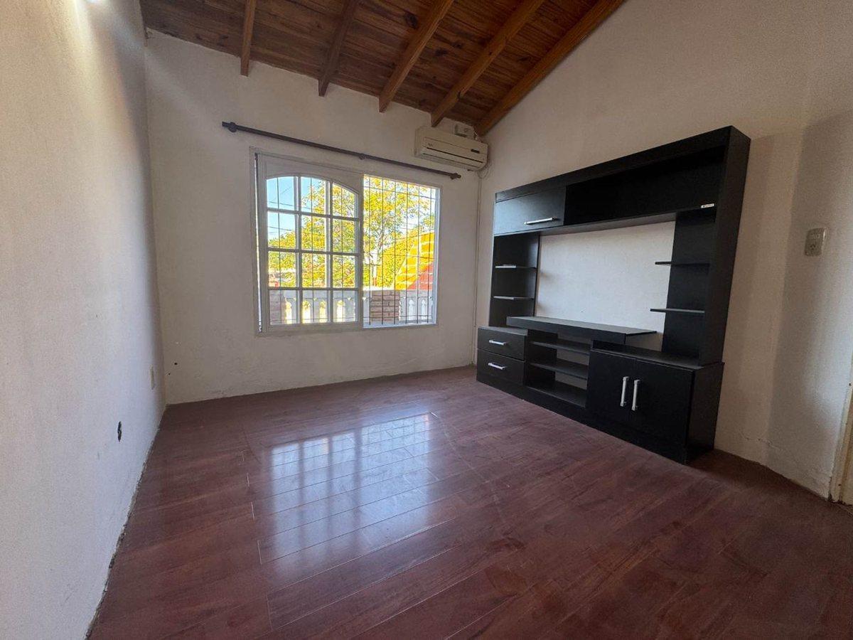 Foto de VENTA PH TIPO LOFT 3 AMBIENTES APTO CREDITO LANUS, imagen 3