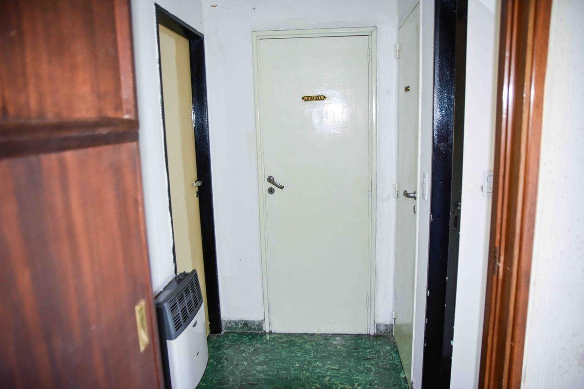 Foto de DEPARTAMENTO 5 AMB 2 DORMITORIO Y HAB SERVICIO, imagen 2