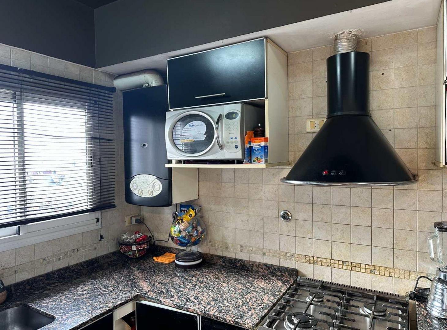 Foto de DEPARTAMENTO 3 Amb. C/COCHERA EXC.UBICACION, imagen 1