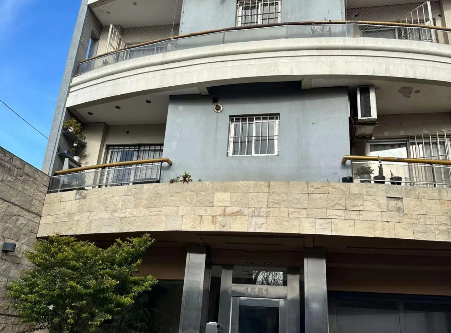 DEPARTAMENTO 3 Amb. C/COCHERA EXC.UBICACION 2