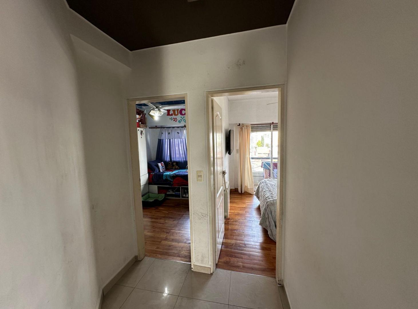 Foto de DEPARTAMENTO 3 Amb. C/COCHERA EXC.UBICACION, imagen 4
