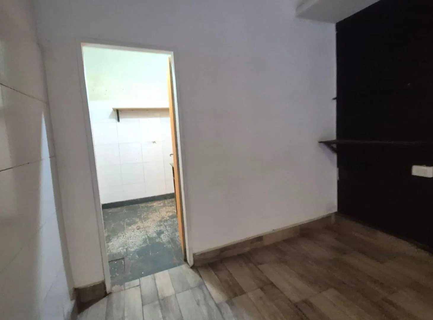 Local comercial en Alquiler 28 m2 Lanus Oeste 2
