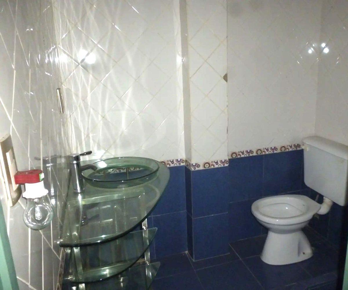 Foto de VENTA CHALET DE DOS PLANTAS EN ADROGUE, imagen 1
