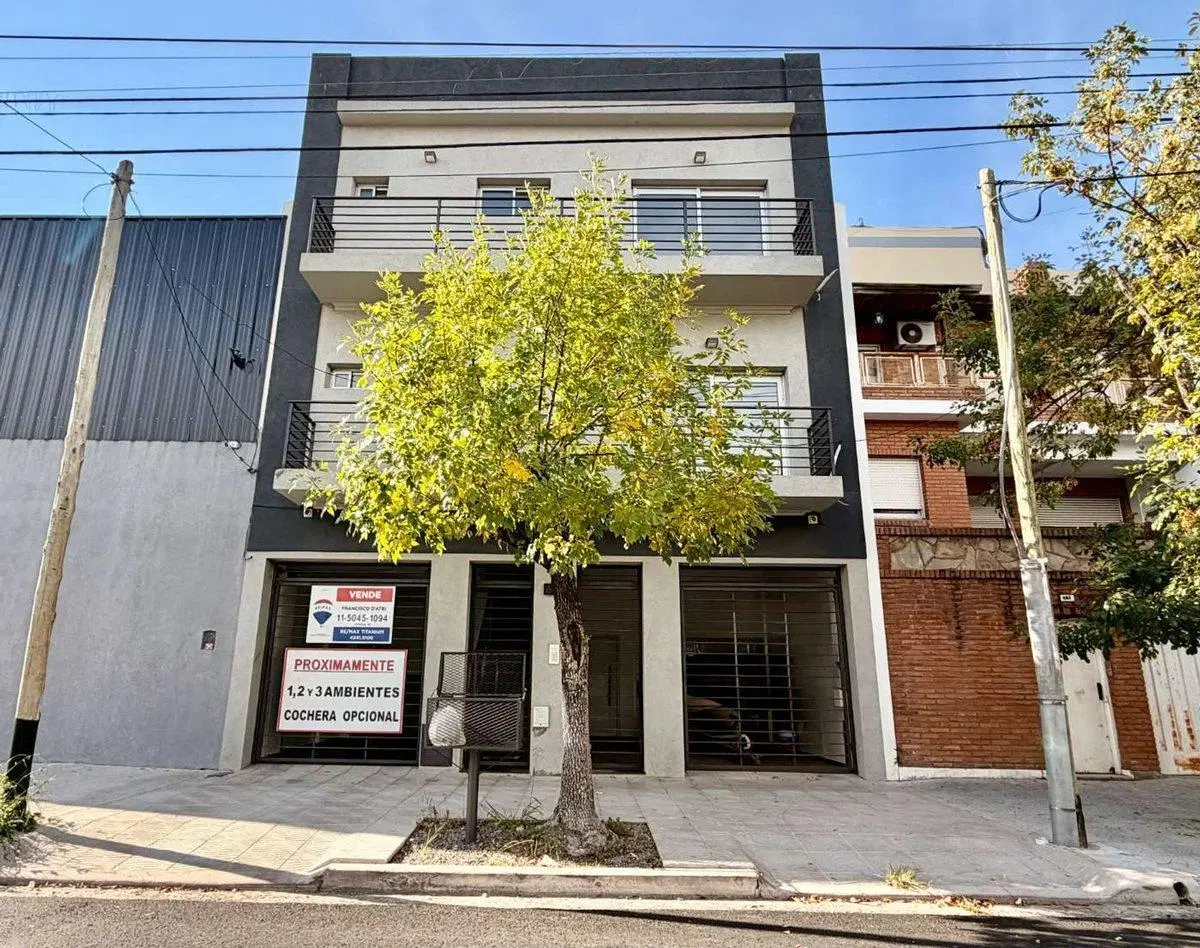 PH 3 AMB. A ESTRENAR C/ COCHERA  PATIO Y PARRILLA 5