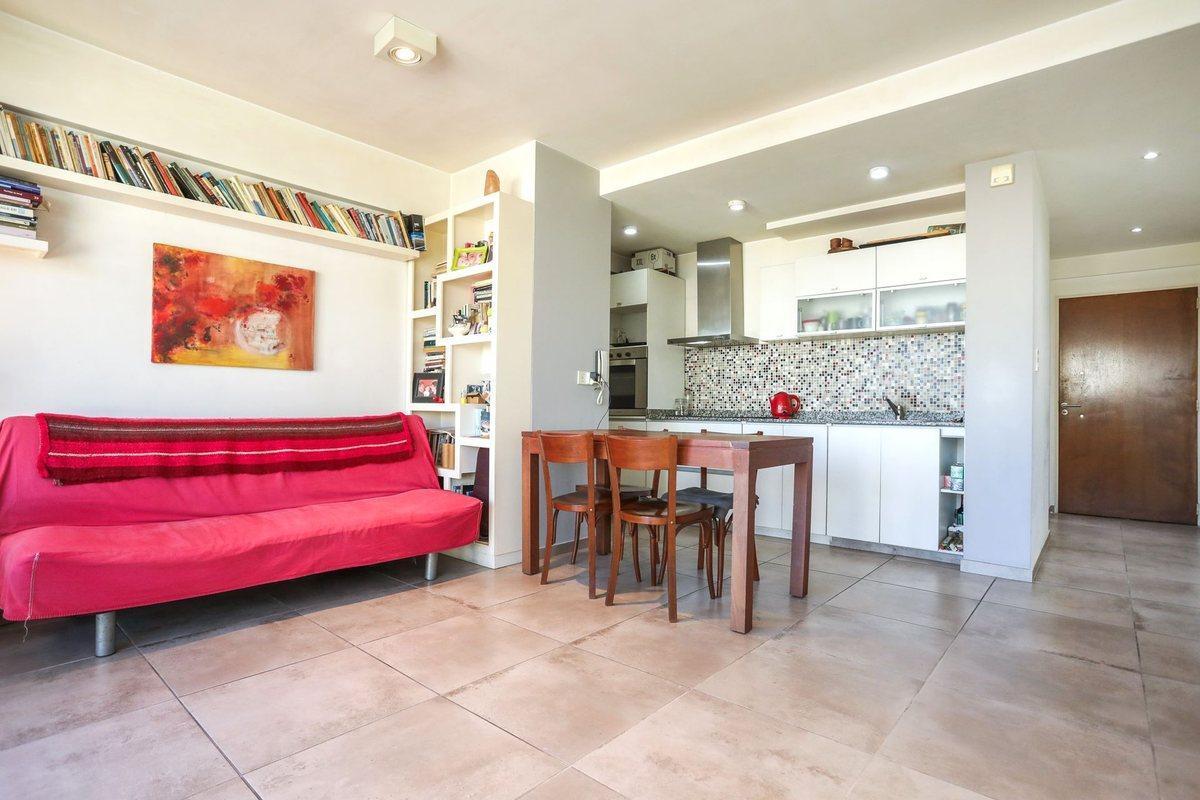Foto de VENTA 2 AMB CON BALCON PISO 7 BOEDO APTO CREDITO, imagen 4