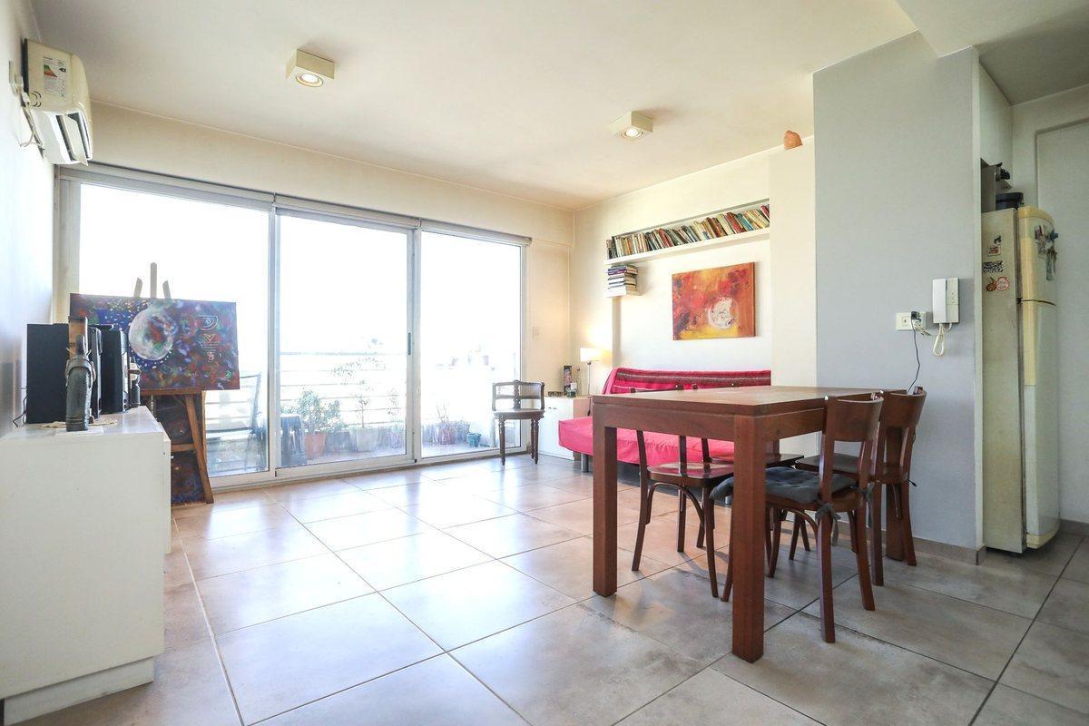Foto de VENTA 2 AMB CON BALCON PISO 7 BOEDO APTO CREDITO, imagen 1