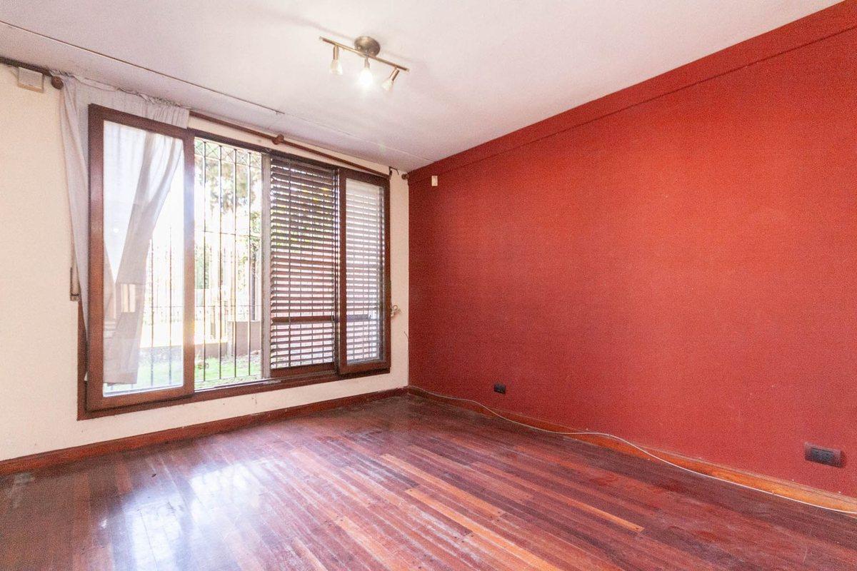 Foto de VENTA CHALET 2 PLANTAS 5 AMBIENTES CON QUINCHO, imagen 5