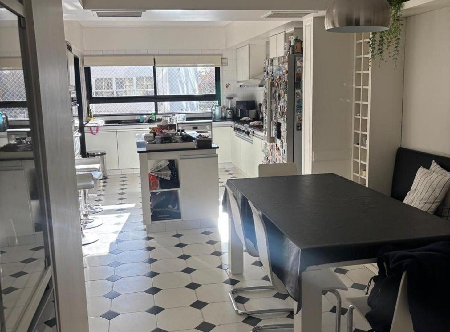 Foto de Único piso t/dúplex 4 dorm 2 coch - 234m2 Belgrano, imagen 3