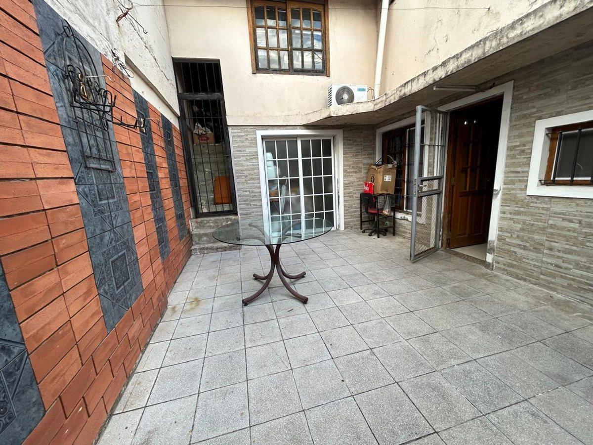 Foto de PH TIPO CASA AL FRENTE CON COCHERA APTO CREDITO, imagen 4