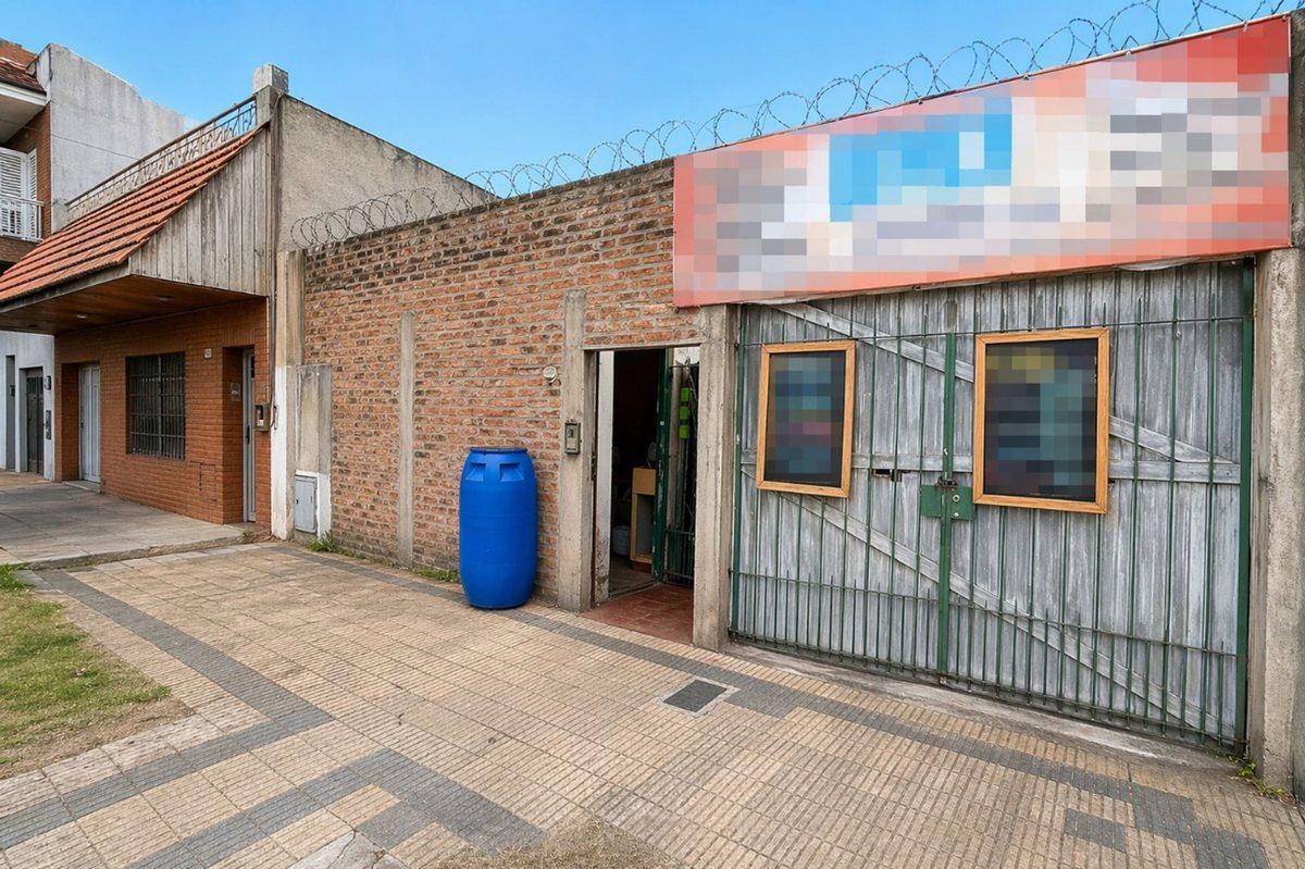 Foto de TERRENO EN VENTA – LANÚS OESTE, imagen 1