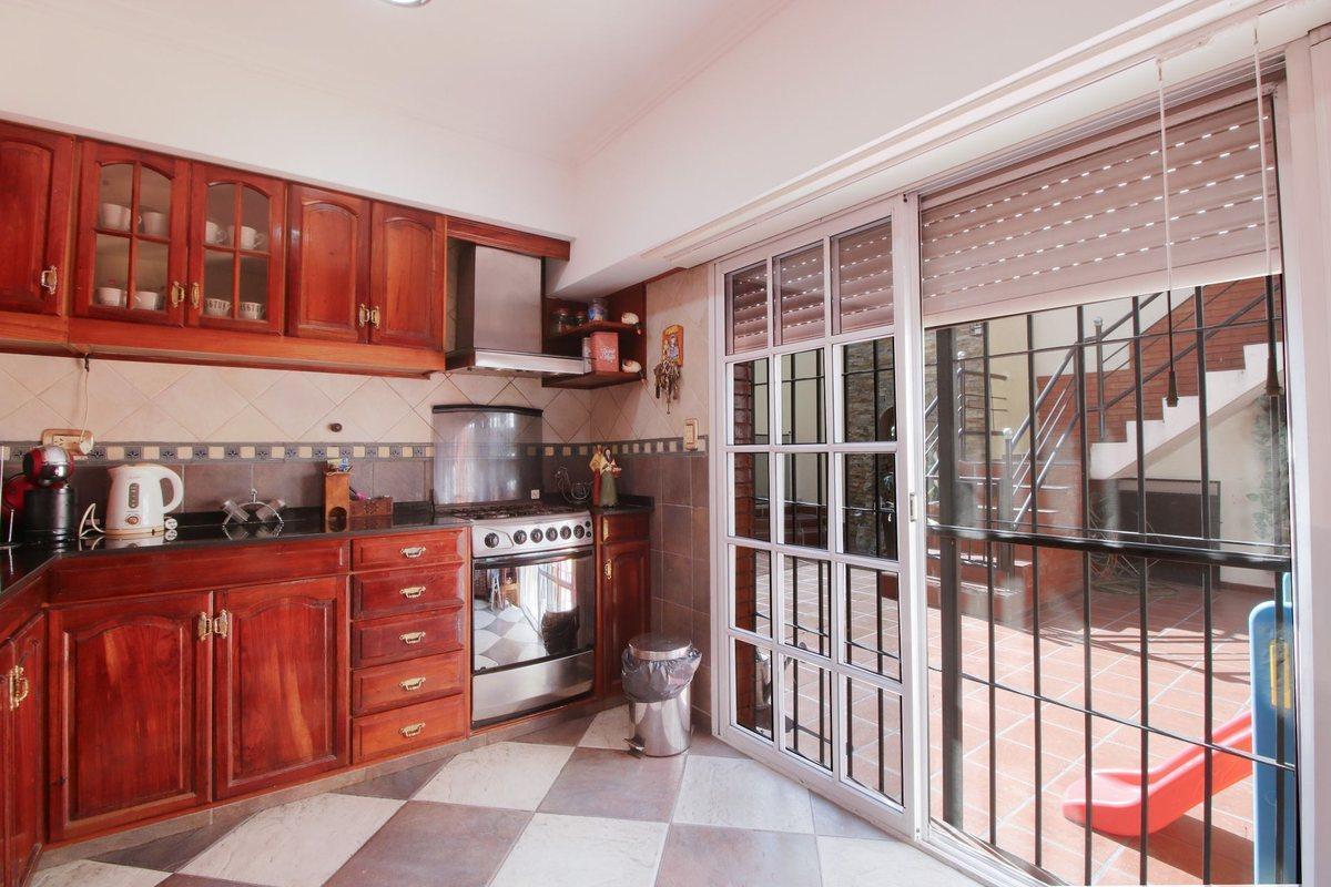 Foto de ACEPTA VH: CASA 3 AMB + PATIO+QUINCHO+PLAYROOM+TER, imagen 5