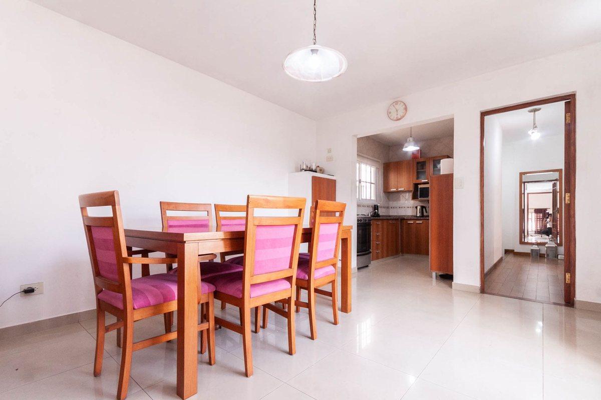 Foto de Casa multifamiliar dividida en 3 viviendas. Lanús, imagen 2