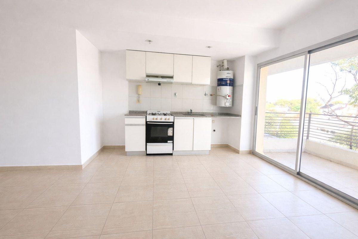 Foto de Semipiso de 2 Amb. c/cochera balcón, Apto Crédito, imagen 4