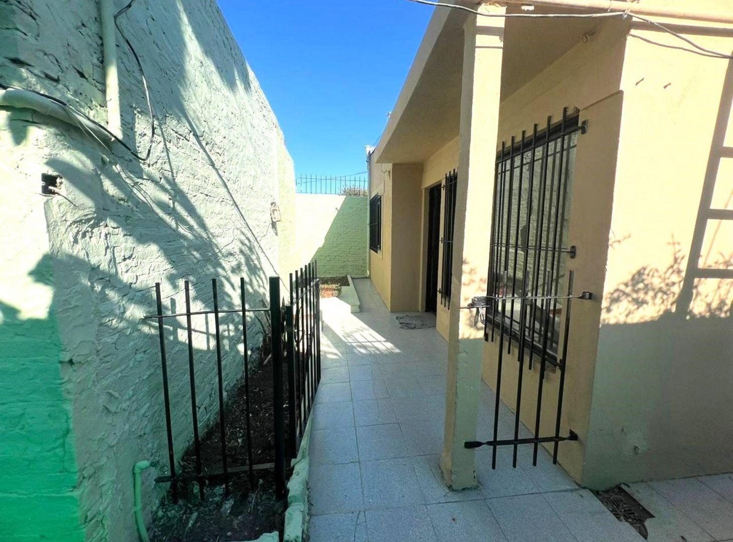 Foto de Venta PH 4 ambientes con parque, imagen 4