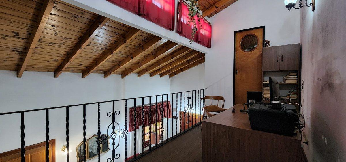 Foto de CASA ESTILO CHALET 3 AMB VENTA C/PATIO Y COCHERA, imagen 1