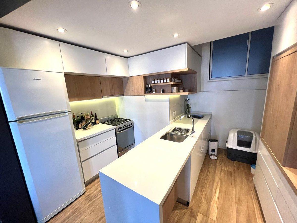 Foto de VENTA DE DPTO 4 AMBIENTES RECICLADO 100 %, imagen 5