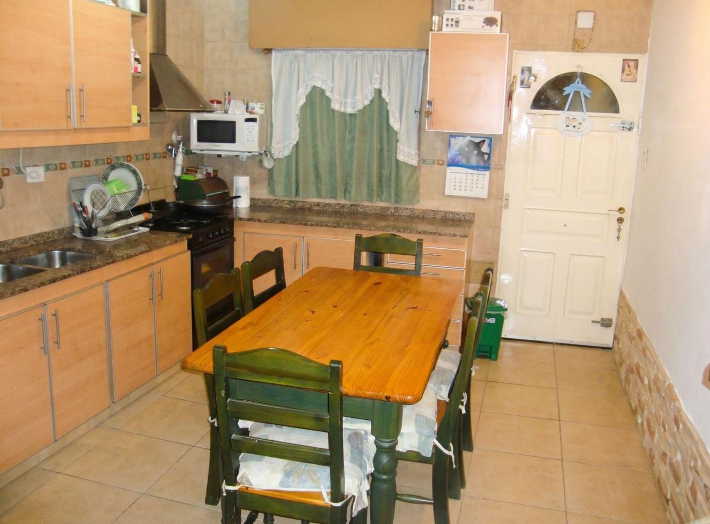 Foto de DEPARMATENTO PH 2 DORMITORIOS CON PATIO, imagen 2