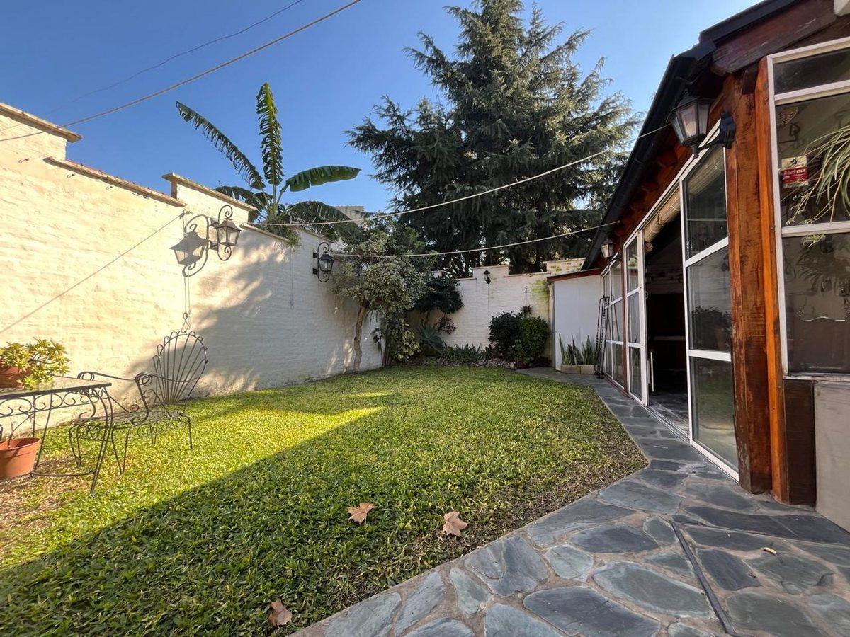Foto de CASA DE 4 AMB EN TEMPERLEY, EXCELENTE APTA CREDITO, imagen 1