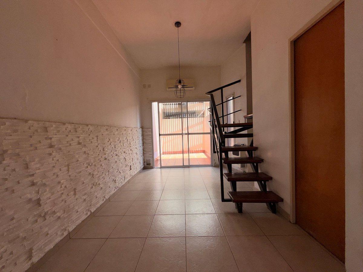 Foto de Dúplex interno 3amb, patio y balcón - APTO CREDITO, imagen 3